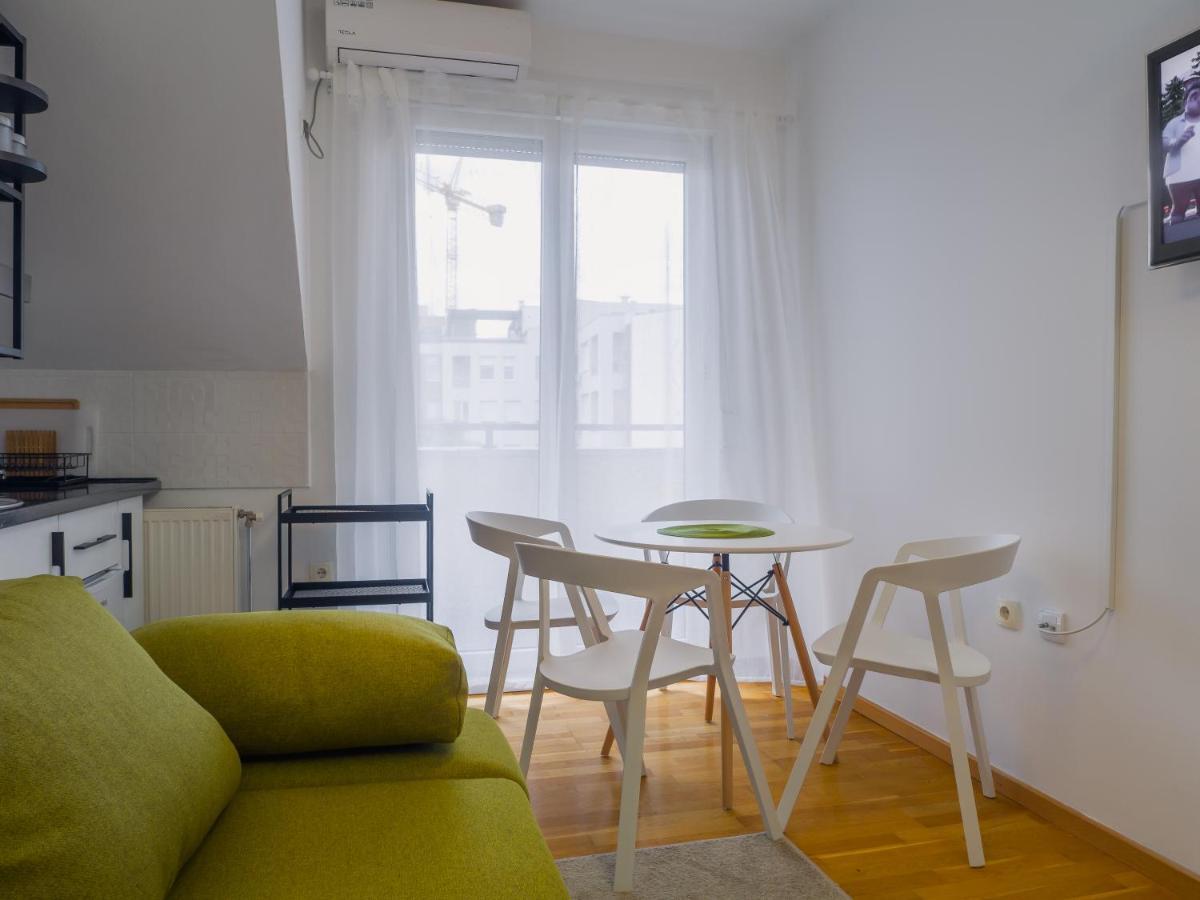 Apartment Neo 2 Free Parking Нови-Сад Экстерьер фото